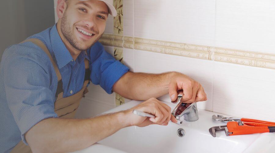 Handle or spout repair in Kimbolton, OH